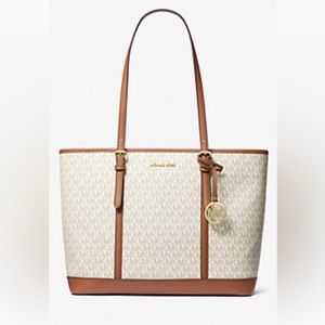Set travel logo Michael kors